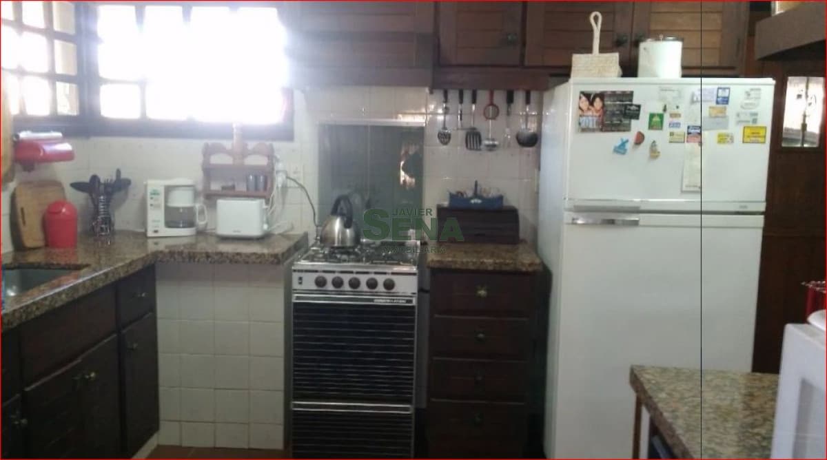 Venta y Alquiler de casa en Aidy Gril, 3 dormitorios, 2 baños, cerca del mar.