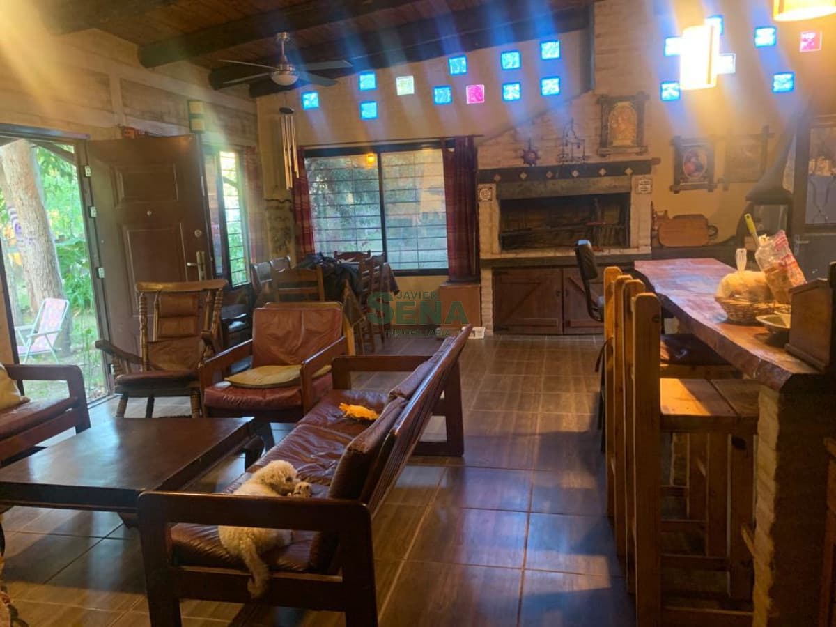 Venta de casa en Balneario Solis, 2 dormitorios, 3 baños, lindo lugar.
