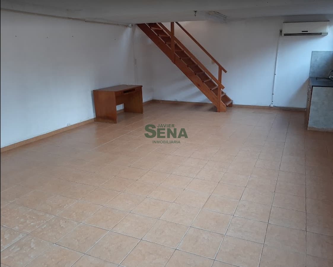 Alquiler de casa en Cantegril, 1 dormitorio, baño, cerca de todo.