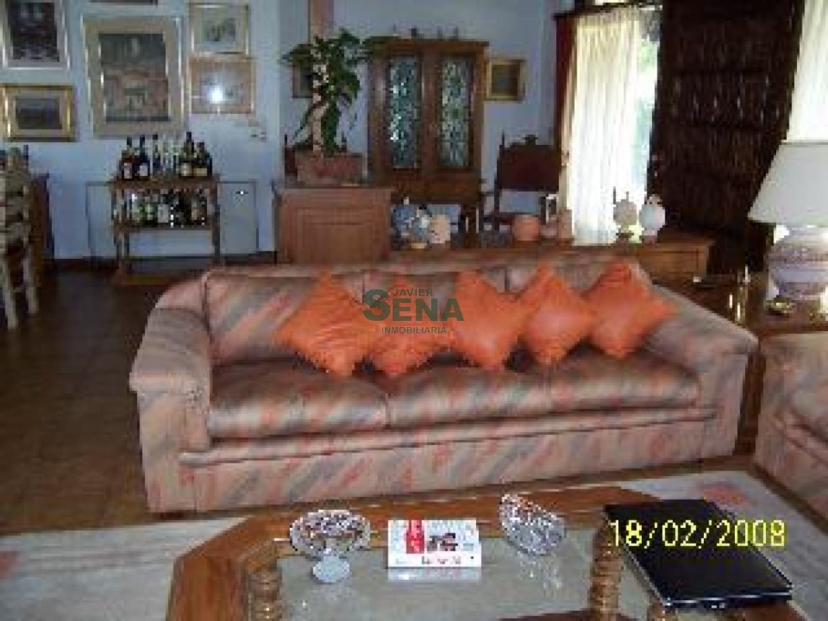 Venta de casa en la Mansa, 3 dormitorio, 4 baños, servicio, piscina
