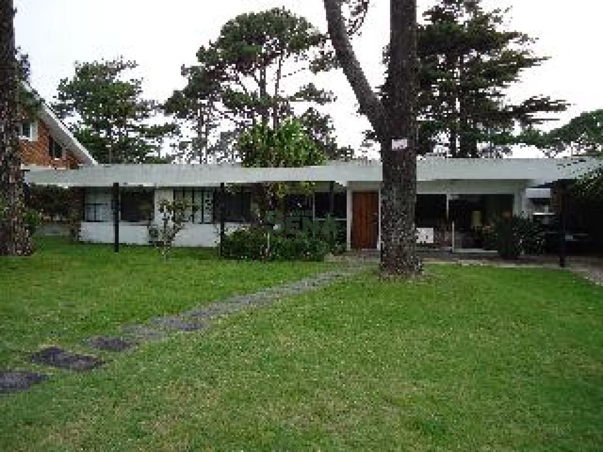 Venta y alquiler de casa Mansa, 3 dormi, 3 baños, 2 cuadras del mar