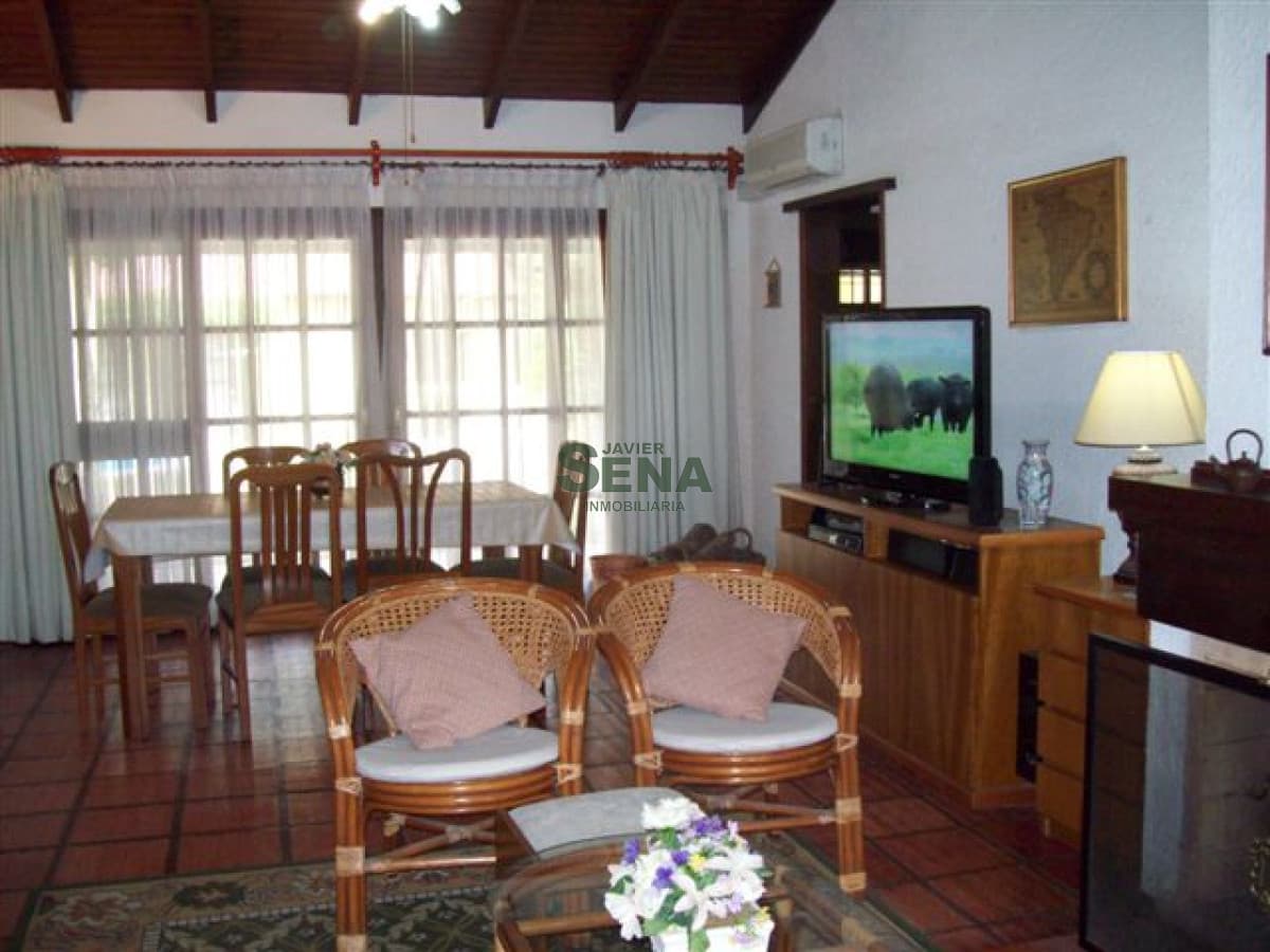 Venta y alquiler en la MANSA, 4 DORMITORIOS, 4 BAÑOS, PARA VERANEAR.