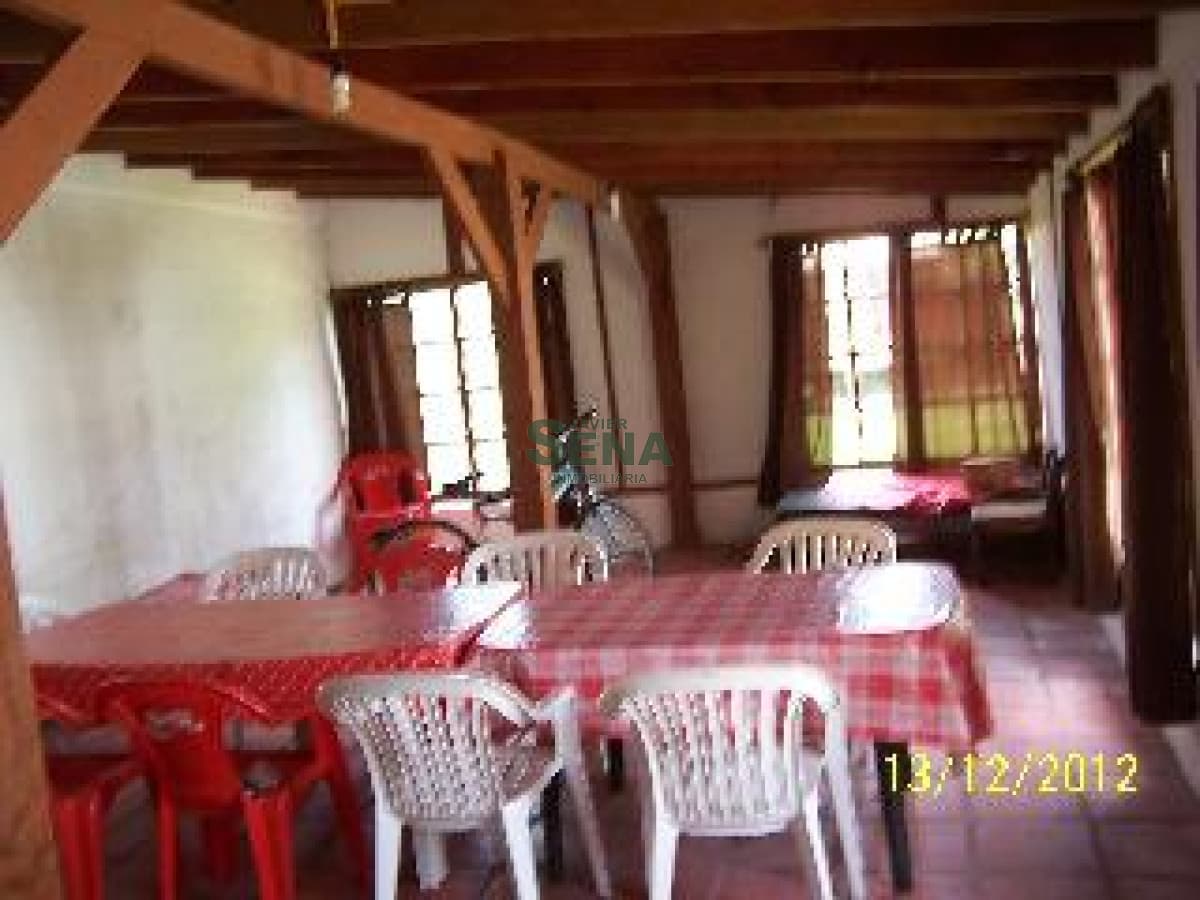 Venta de casa en PINARES, 3 dormitorios, 2 baños. cerca del mar