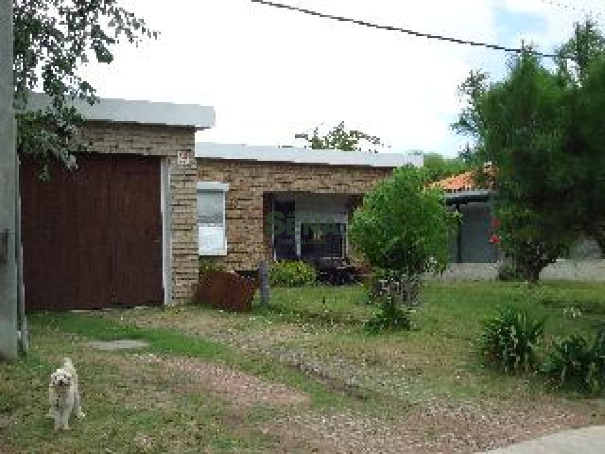Venta y alquiler  casa en Mansa, 3 dormitorios, 2 baños, vivir todo el año