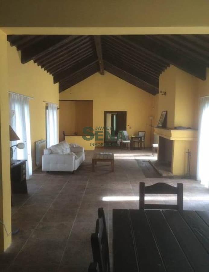 Alquiler de casa en la Mansa, 3 dormitorios, baño,  lindo lugar