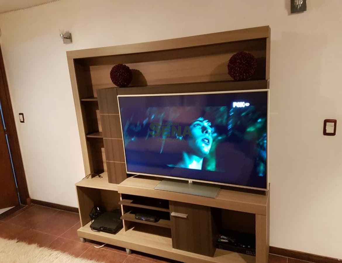 Alquiler de casa en Cantegril, 4 dormitorios, 4 baños, con parques y jardines