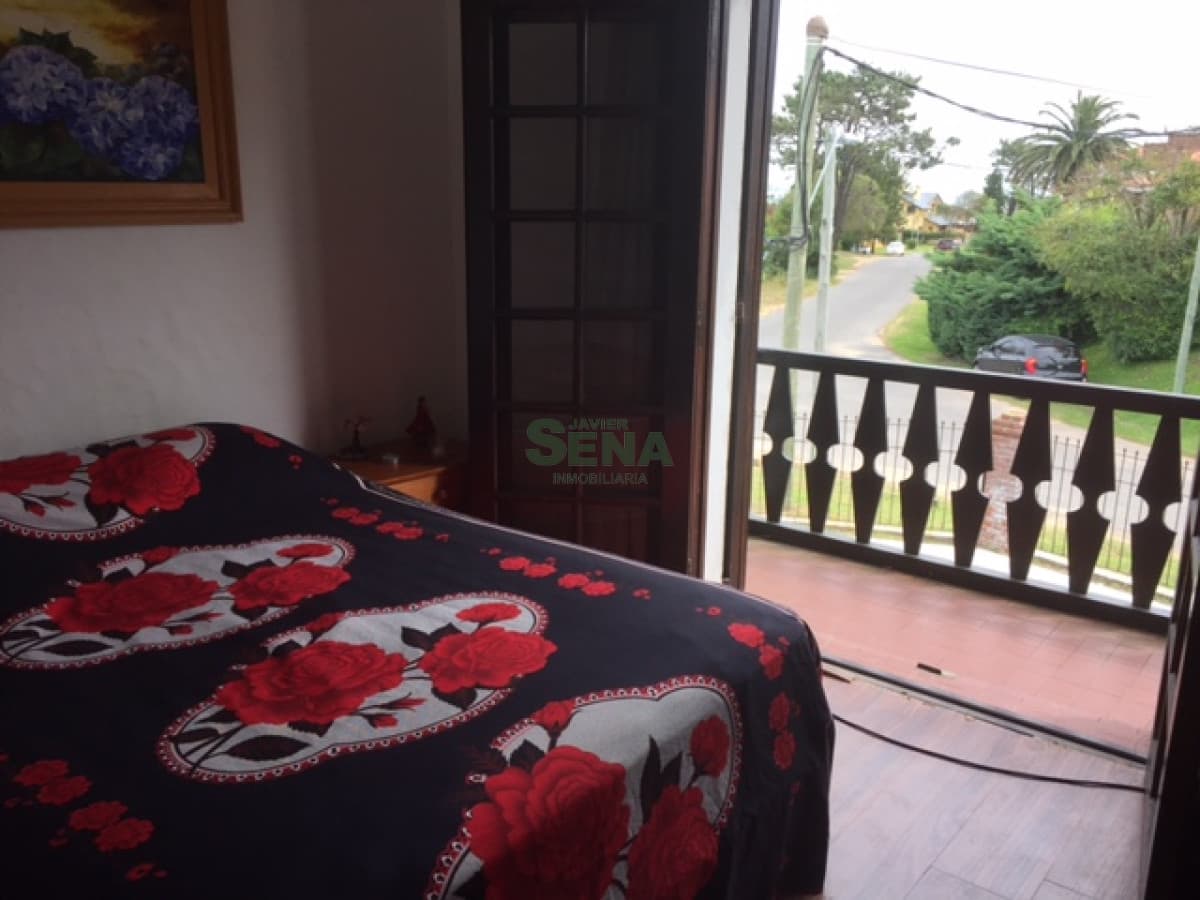 Venta y alquiler de casa en la Mansa, 3 dormitorios, 3 baños, Preciosa propiedad en 3 niveles.