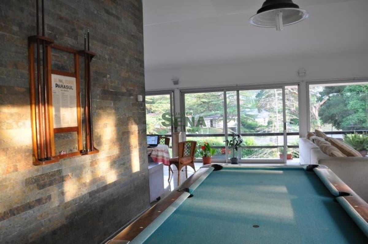 Venta y alquiler en la Mansa, Espectacular casa, gran parque.