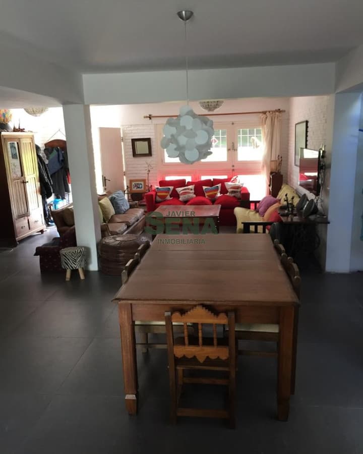 Mansa, 3 dormitorios, 2 baños, lindo lugar para descansar.