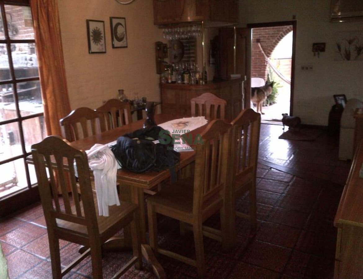 Venta de casa en Cantegril, 3 dormitorios, 2 baños lindo lugar.