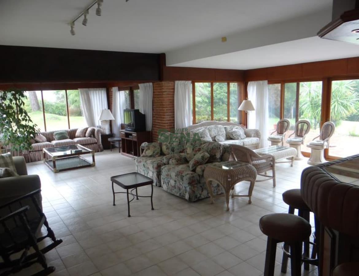 Venta de casa en Rincon del Indio, 7 Dormitorios, 5400M2 de tierra, espectacular mansion..