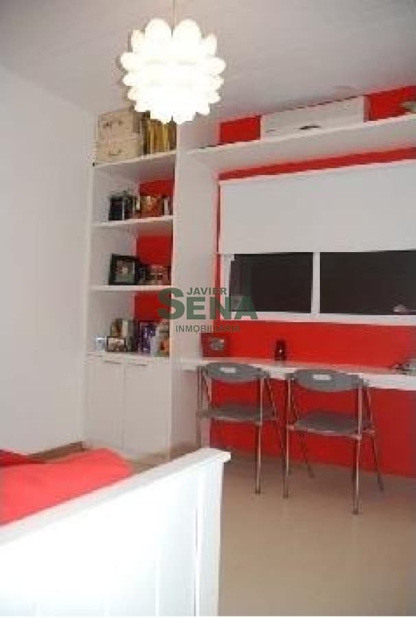 Venta y alquiler  de casa en la Brava y Mansa, 3 Dormitorios, 2 baños,  cerca de los colegios.