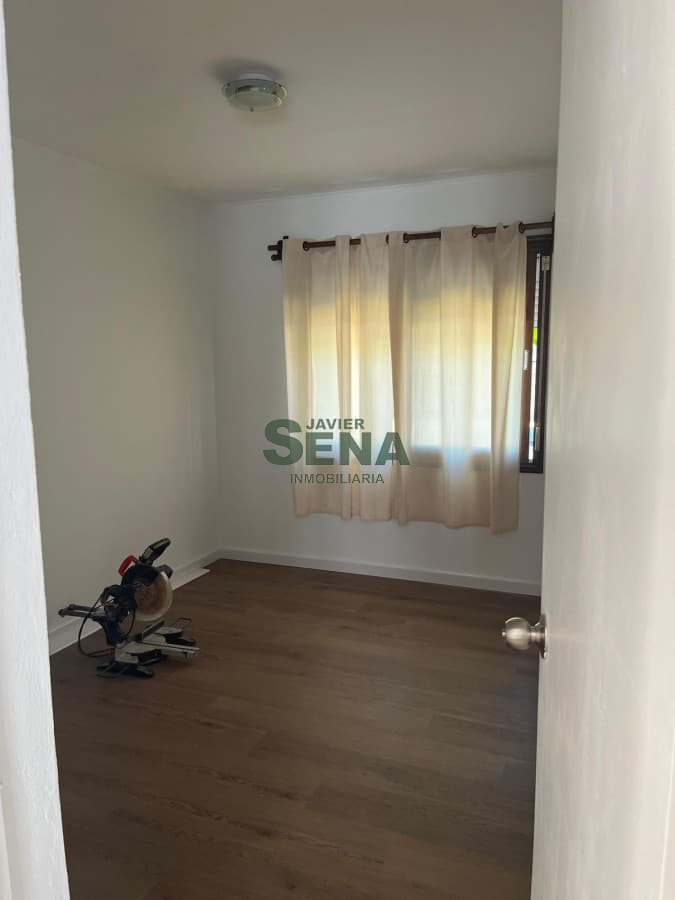 Venta de casa de 2 dormitorios, baño,  en centro de Maldonado.