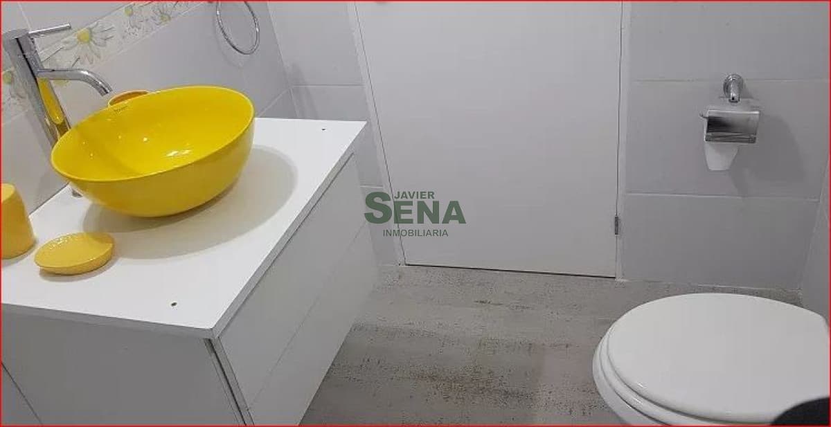 Alquiler de casa en la manasa, 3 dormitorios, 3 baños, cerca del mar y con buen entorno.