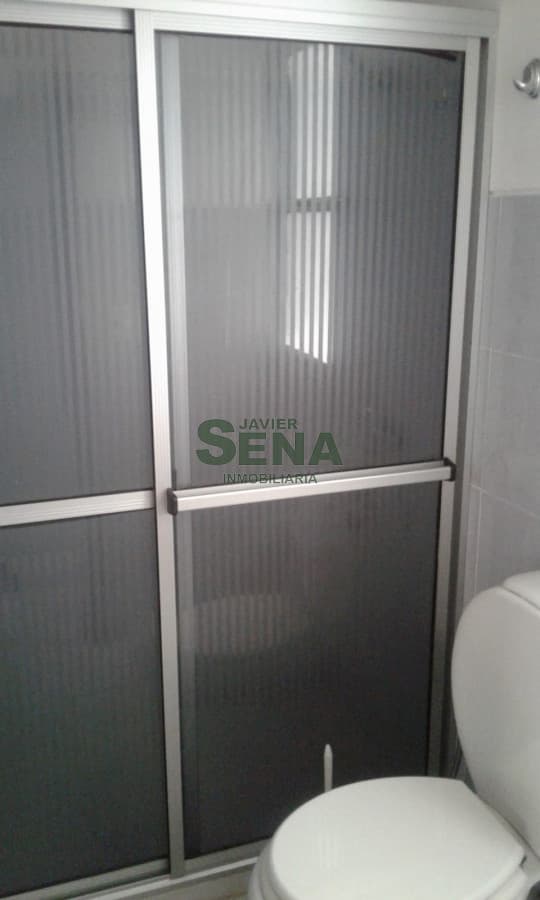 Alquiler de casa en manantiales, 4 dormitorios, 2 baños, precioso lugar.