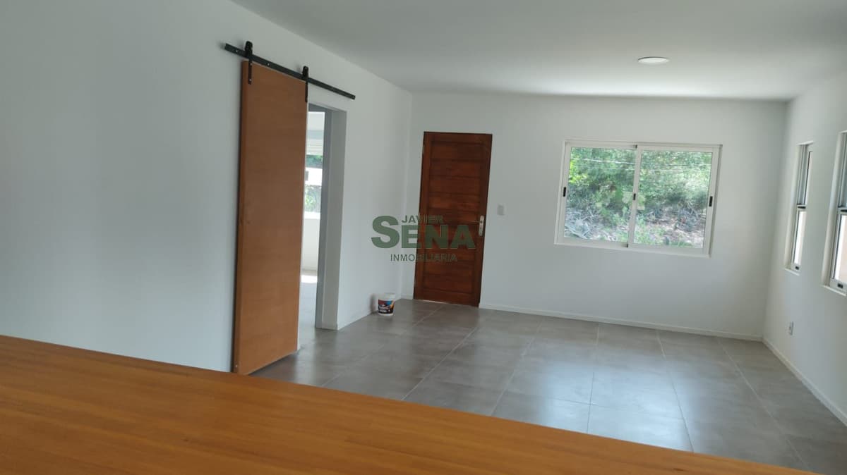 Venta de casa ph de 2 dorm, 2 baño, construcción nueva en lido lugar.