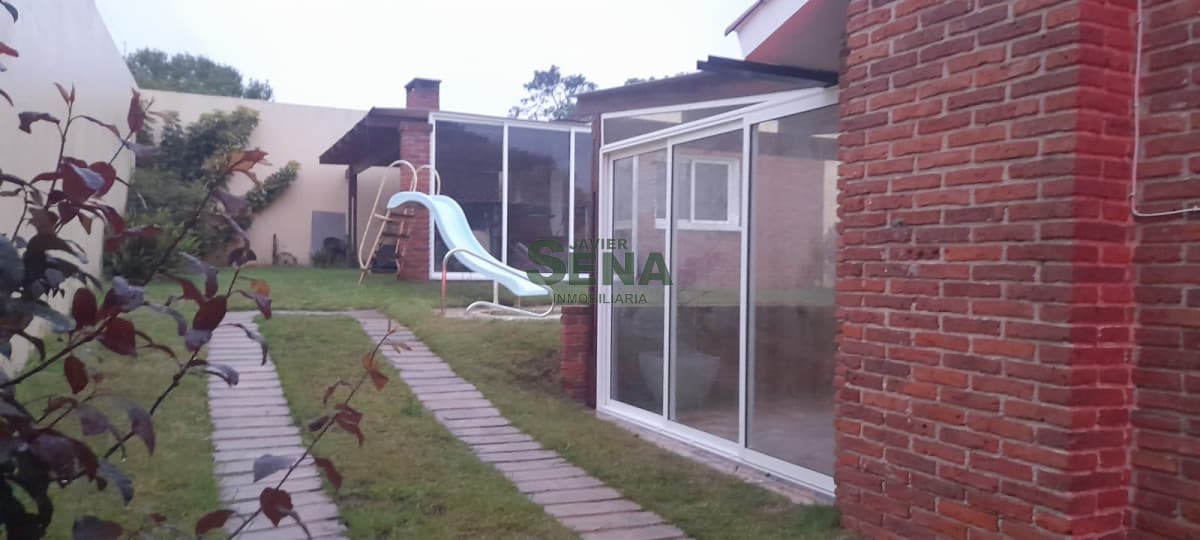 Casa en venta y alquiler en las delicias, 2 dormi, 2 baños, lindo lugar