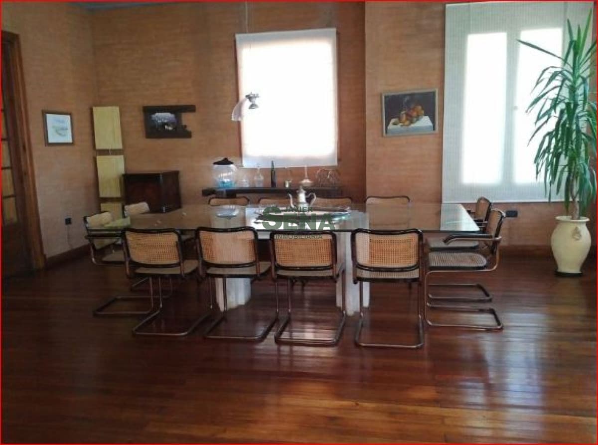 Venta de casa en Brio. Privado, 5 dormitorios, 3 suite, piscina, casa caseros.