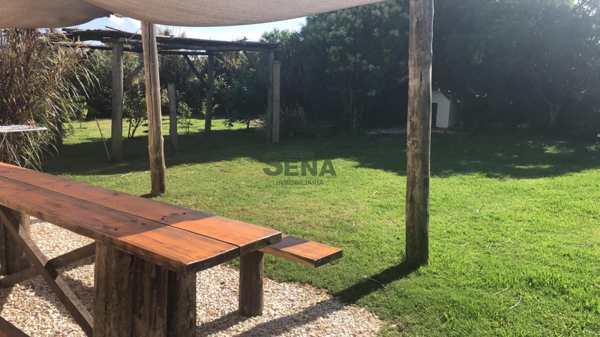 venta de  casa La bota, lindísima casita para veranear, 2 dormitorio, baño.