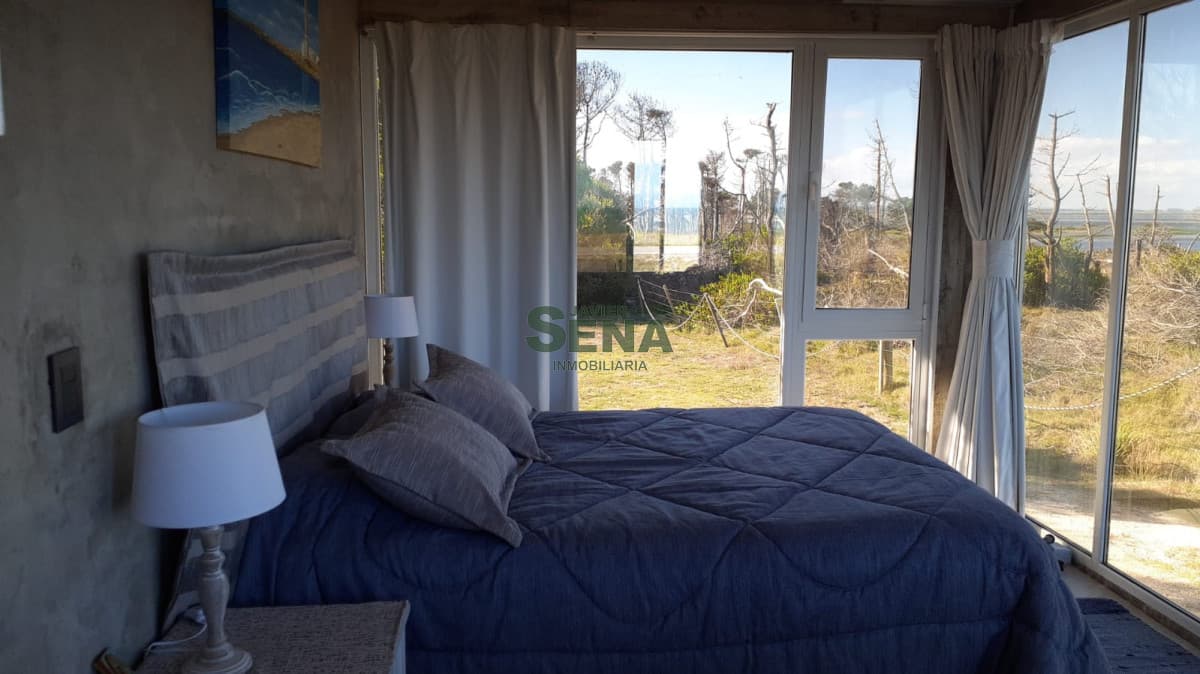 Alquiler temporada de un dormitorio y medio, baño en el caracol