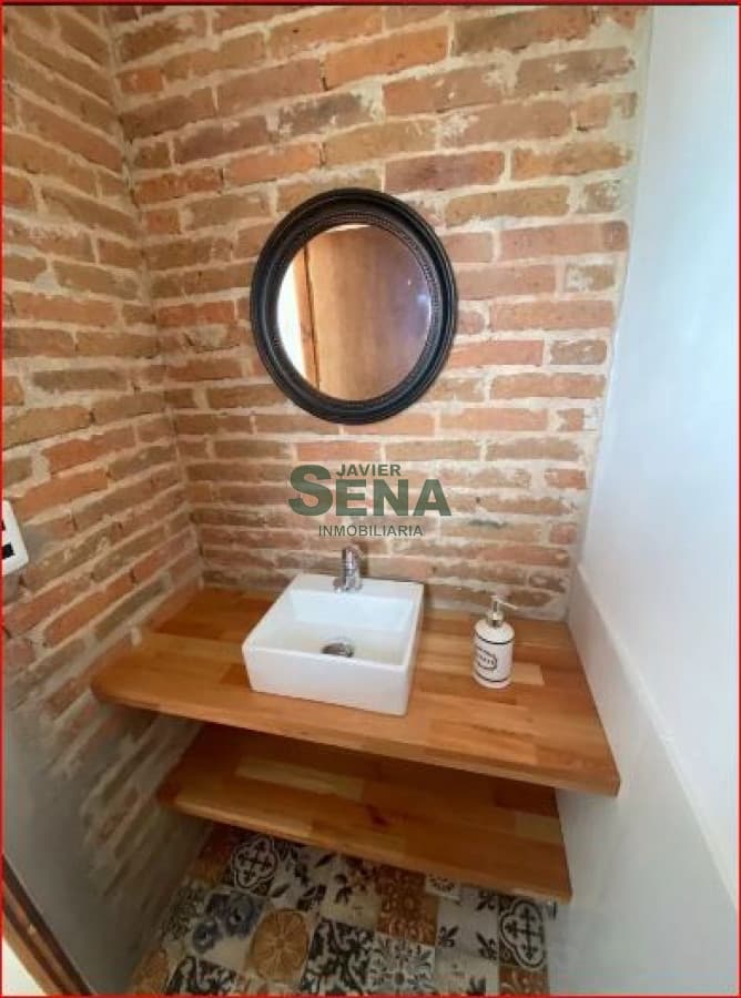 Alquiler en Brio buenos aires, 3 dormitorios, 2 baños, linda casa en P.H. cerca del mar.