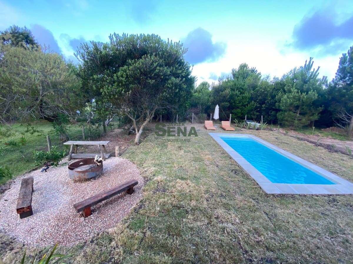 Venta de casa en san vicente, 2 dormitorios, baño, cerca del mar.