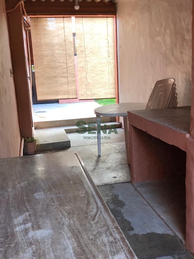 Venta y alquiler de Casa en Brio Buenos aires, 2 dormitorios, baño, buen lugar.