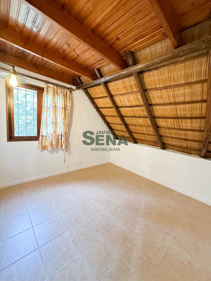 Venta de casa en el Chorro, 3 dormitorios2 baños, precioso lugar.