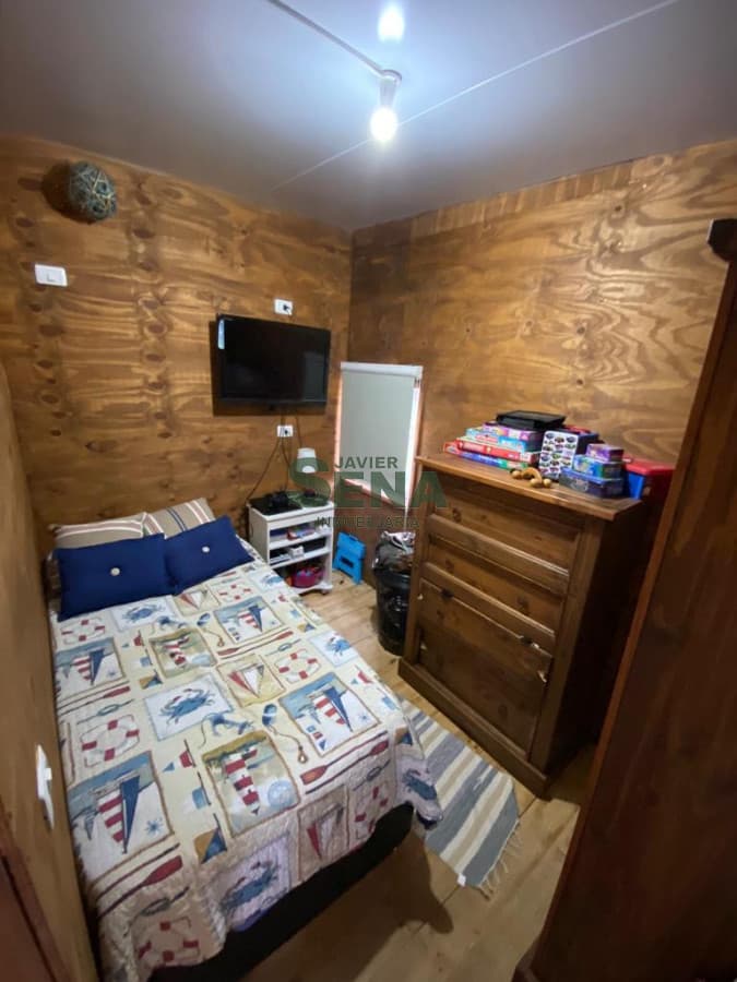 Venta y alquiler de casa en Balneario buenos aires, 2 dormitorios, baño, para vivir todo el año.