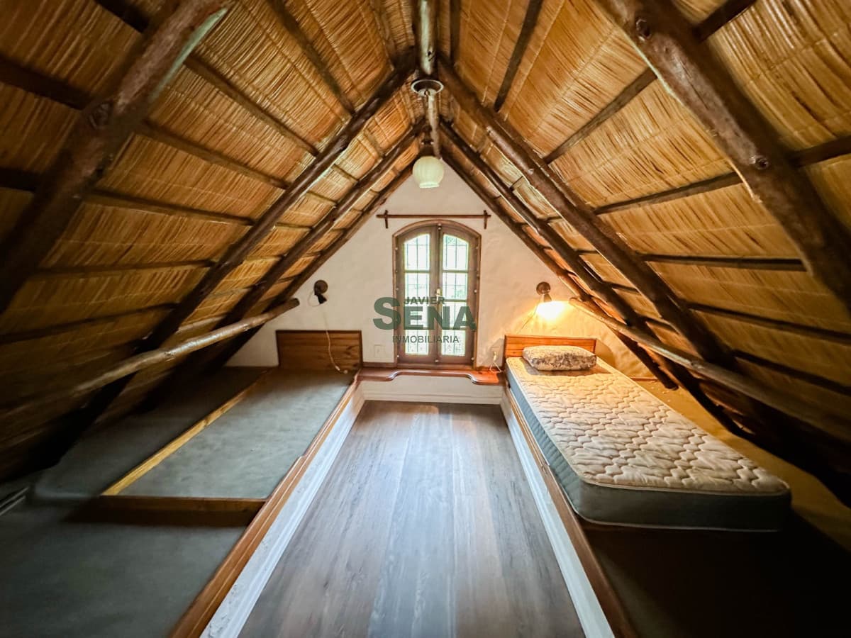 Venta de casa en el Chorro, 3 dormitorios2 baños, precioso lugar.