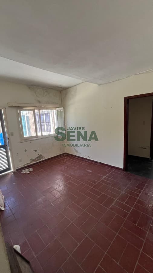 Venta de casa en maldonado, 3 dormitorios, 2 baños, buena casa.