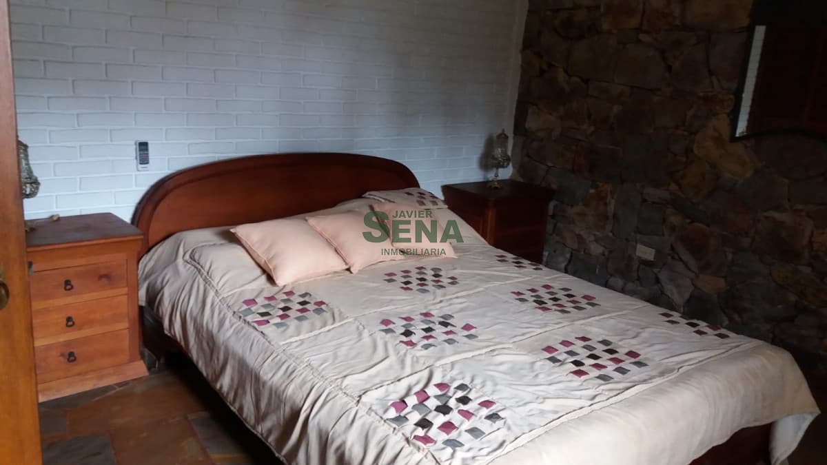 Venta y alquiler en la Mansa, 3 dormitorios, 3 baños, divino lugar.