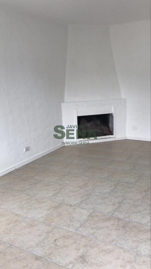 Venta de casa en la Mansa, 2 dormitorios, baño,  en inmejorable ubicación, a pasos del Shopping Atlántico, cerca de todo.