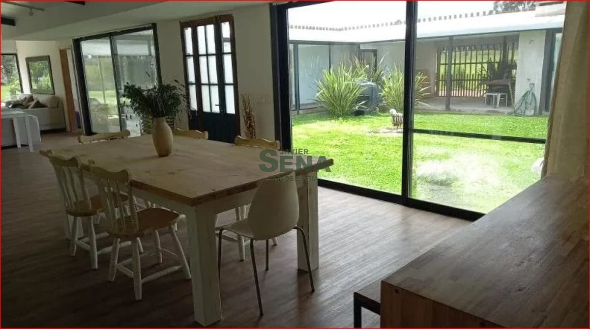 Alquiler de chacra en la Barra, 4 dormitorios, 4 baños, divino lugar para pasar unas vacaciones.
