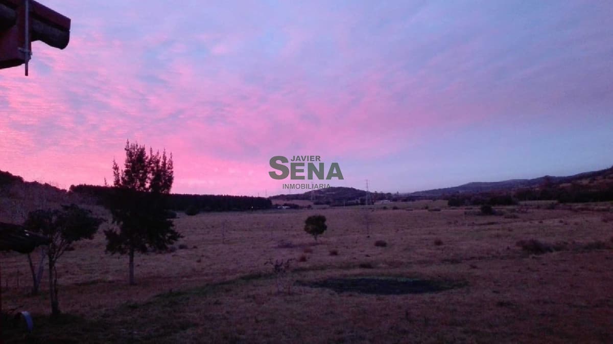 Venta de chacra en Sierra de los Caracoles, 5 has. con muy linda edificacion.