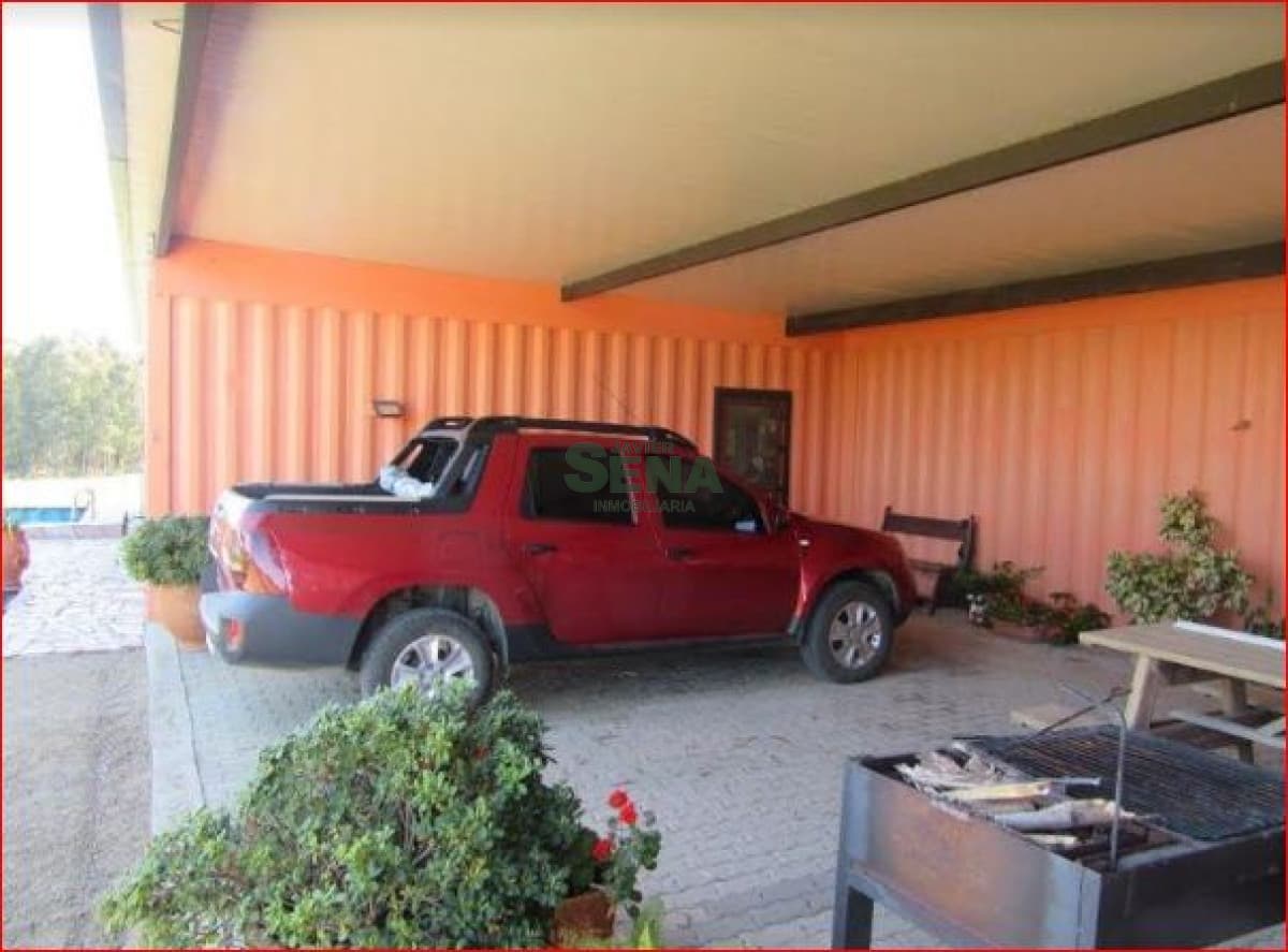 Venta de chacra en Ruta 9 de 70 Hectareas. 2 dormitorios, baño.