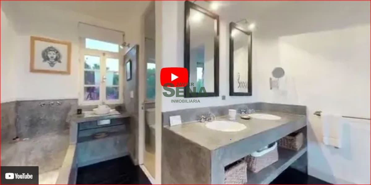 Venta de chacra en Manantiales,  3 dormitorios, 2 baños, lindo lugar.