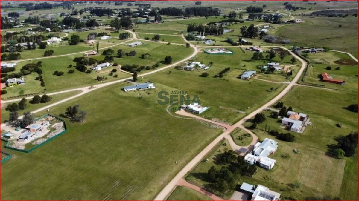 Venta de chacra zona del Quijote, 3 dormitorios, 3 baños, piscina, divino lugar.