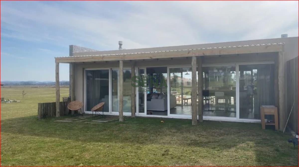 Venta de chacra zona del Quijote, 3 dormitorios, 3 baños, piscina, divino lugar.