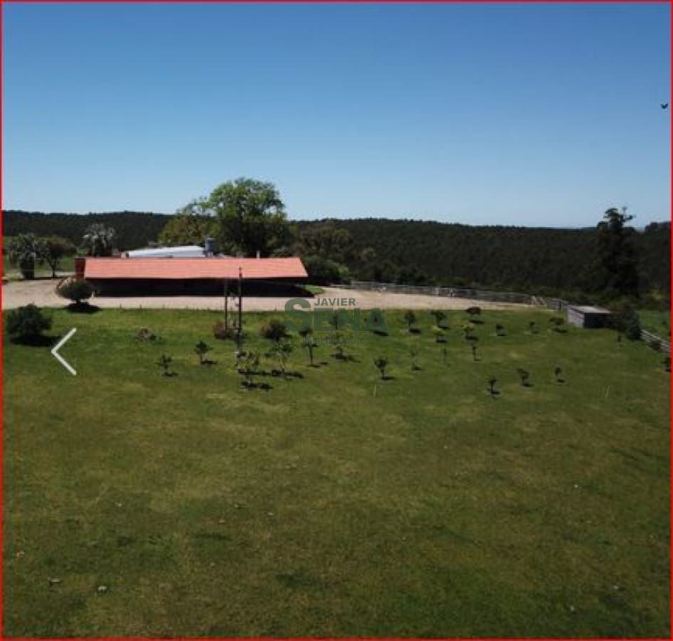 Venta de Chacra con salon de fiestas incluidos, 3 dormitorios, 2 baños, 500m2 edificados.