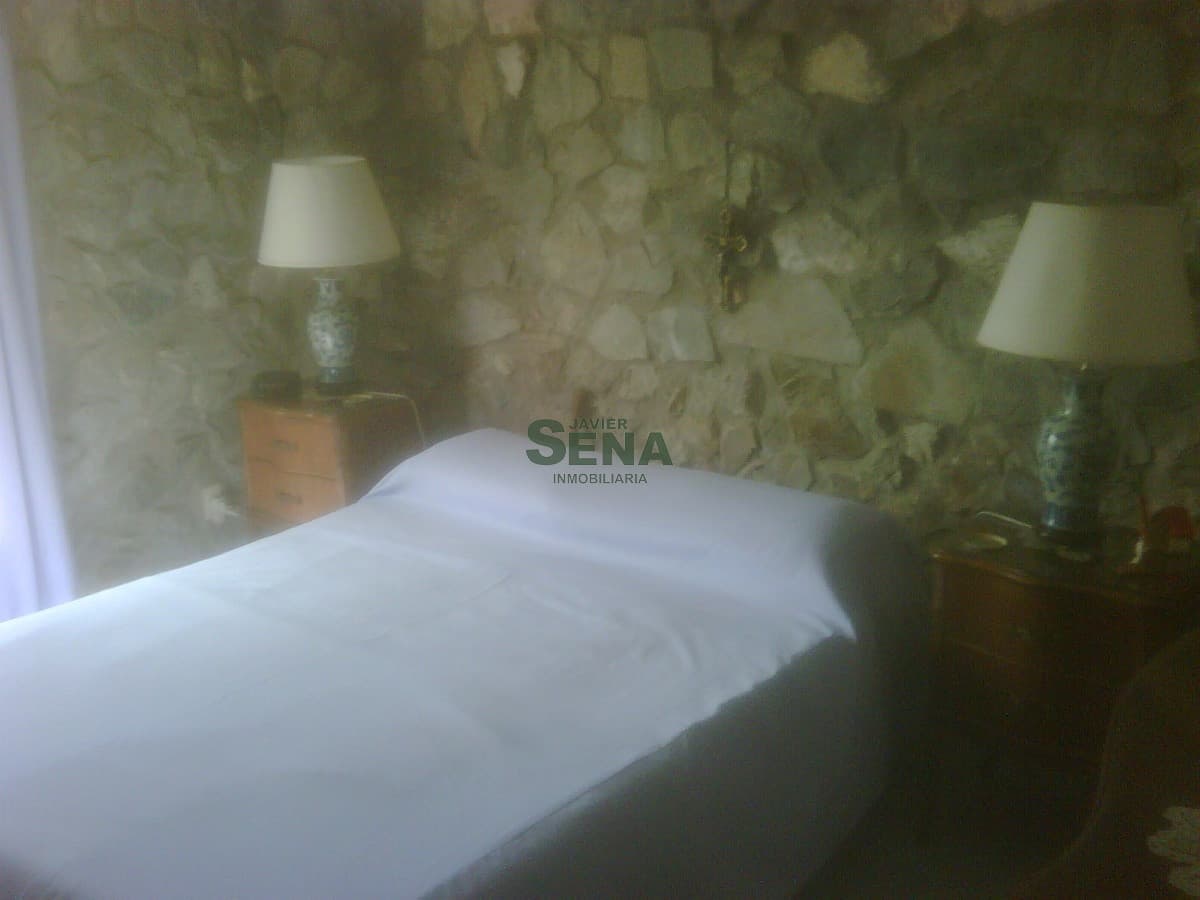 Venta chacra Maldonado sobre ruta 12, 5 Hectareas con casa de 4 Dormitorios.