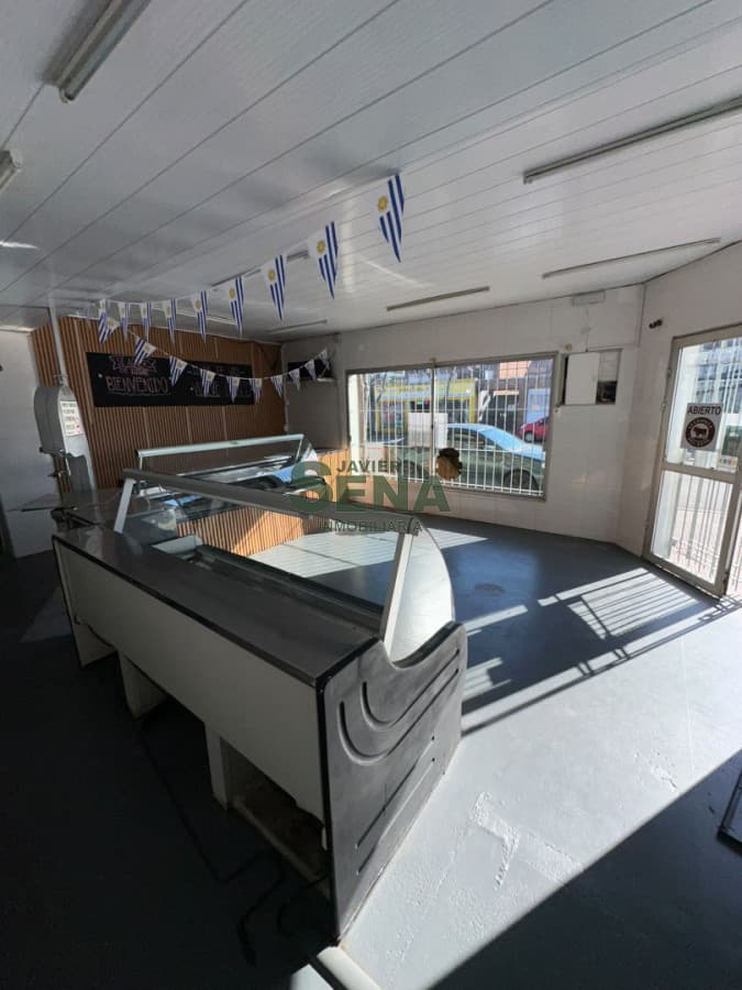 Carniceria en Venta- Pronta para Trabajar, centro de Maldonado.