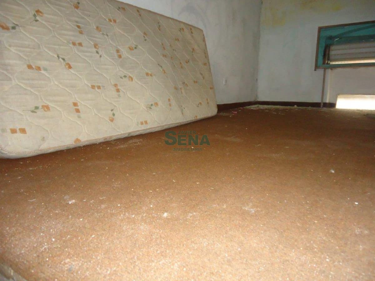 Venta de Local en la ciudad de Maldonado centro, casa mas 2 locales comerciales.