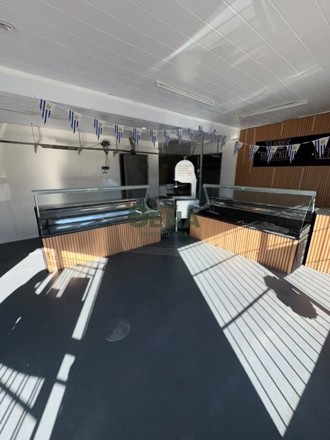 Carniceria en Venta- Pronta para Trabajar, centro de Maldonado.