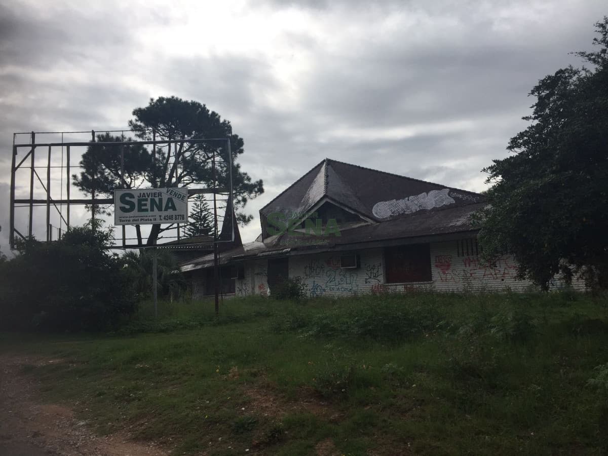 Venta de tierra en la Roosevelt, 2325M2  para edificar 21 pisos + comercial , toman propiedad en permuta.