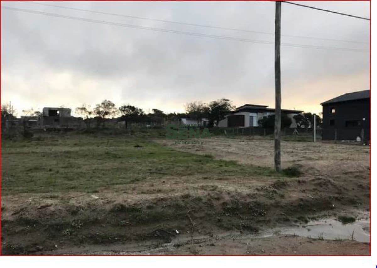 Venta de lote en Sauce de Portezuelo, 1044m2 de tierra, cerca del mar.