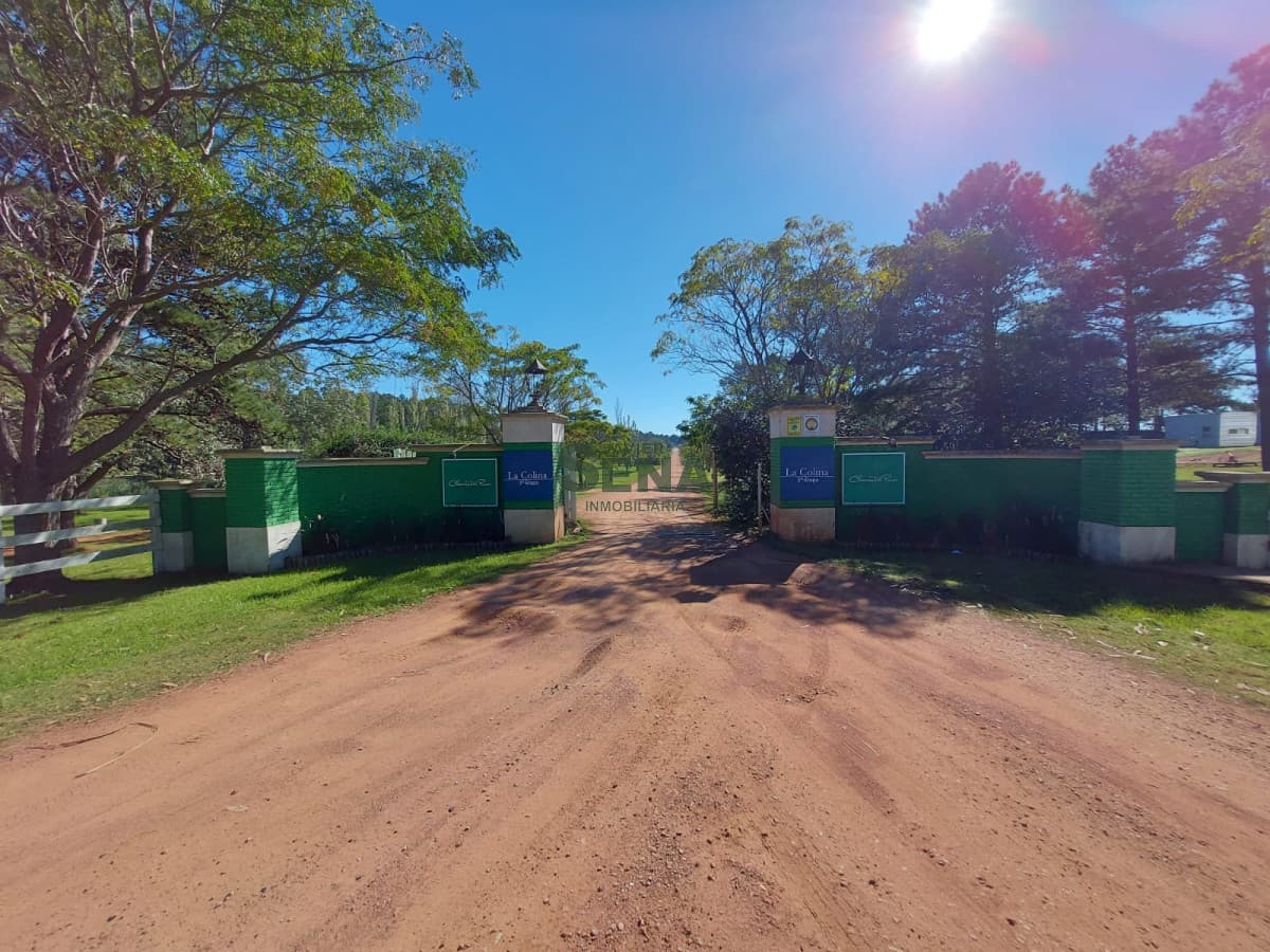 Venta de lote en chacras del Pinar, 1000m2 de tierra.