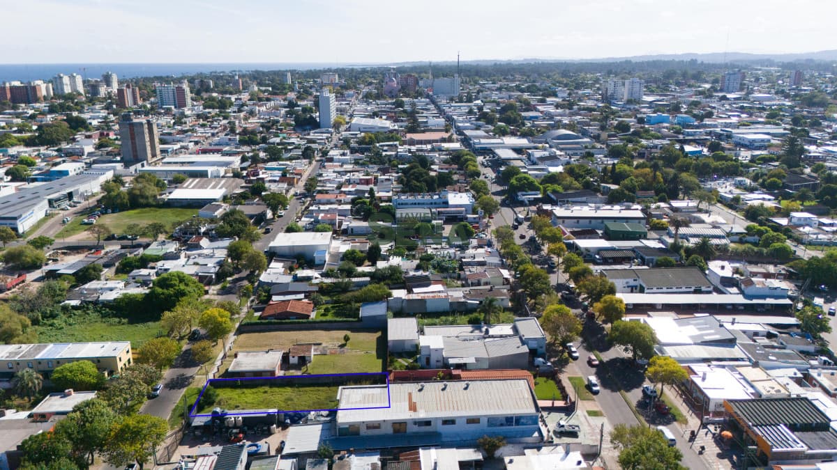 Venta de terreno en el centro de Maldonado