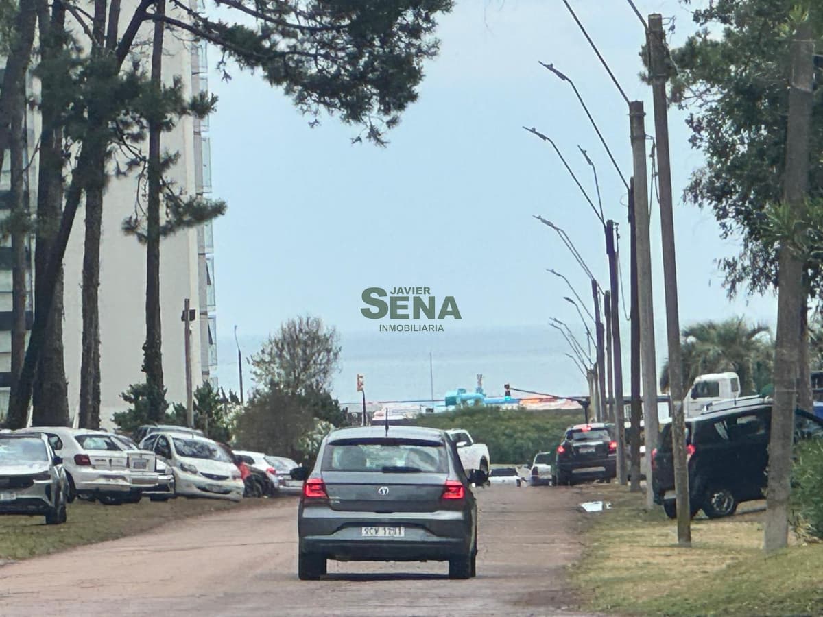 Venta terreno de más de 2300 m2, zona de playa brava.