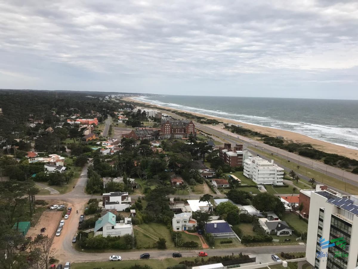 Para brillar en la Parada 10 de Playa Brava